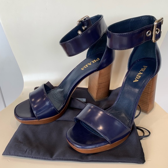 Prada stack heel sandals - Picture 3 of 7